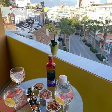 Lahola Glam Apartment